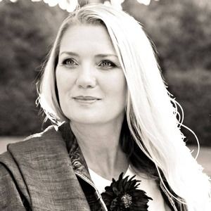 Meet your Posher, Jacqueline
